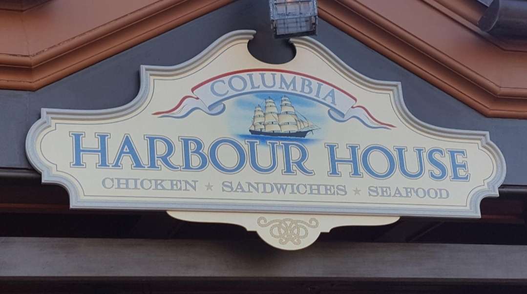 Disney Dining Beyond The Burger Columbia Harbour House